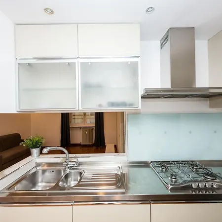 Shortmi Garibaldi Apartamento Milão