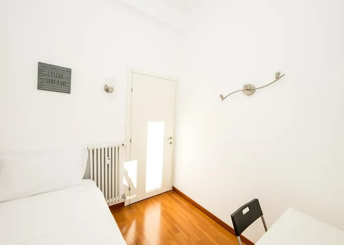 Shortmi Garibaldi Apartment