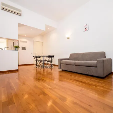 Shortmi Garibaldi Apartment *